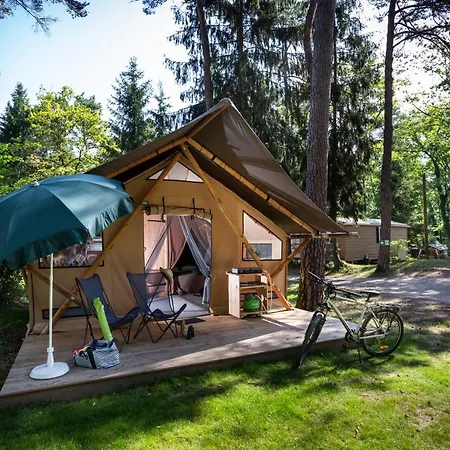 Huttopia Lac De Serre-Poncon Le Lautaret Exterior foto