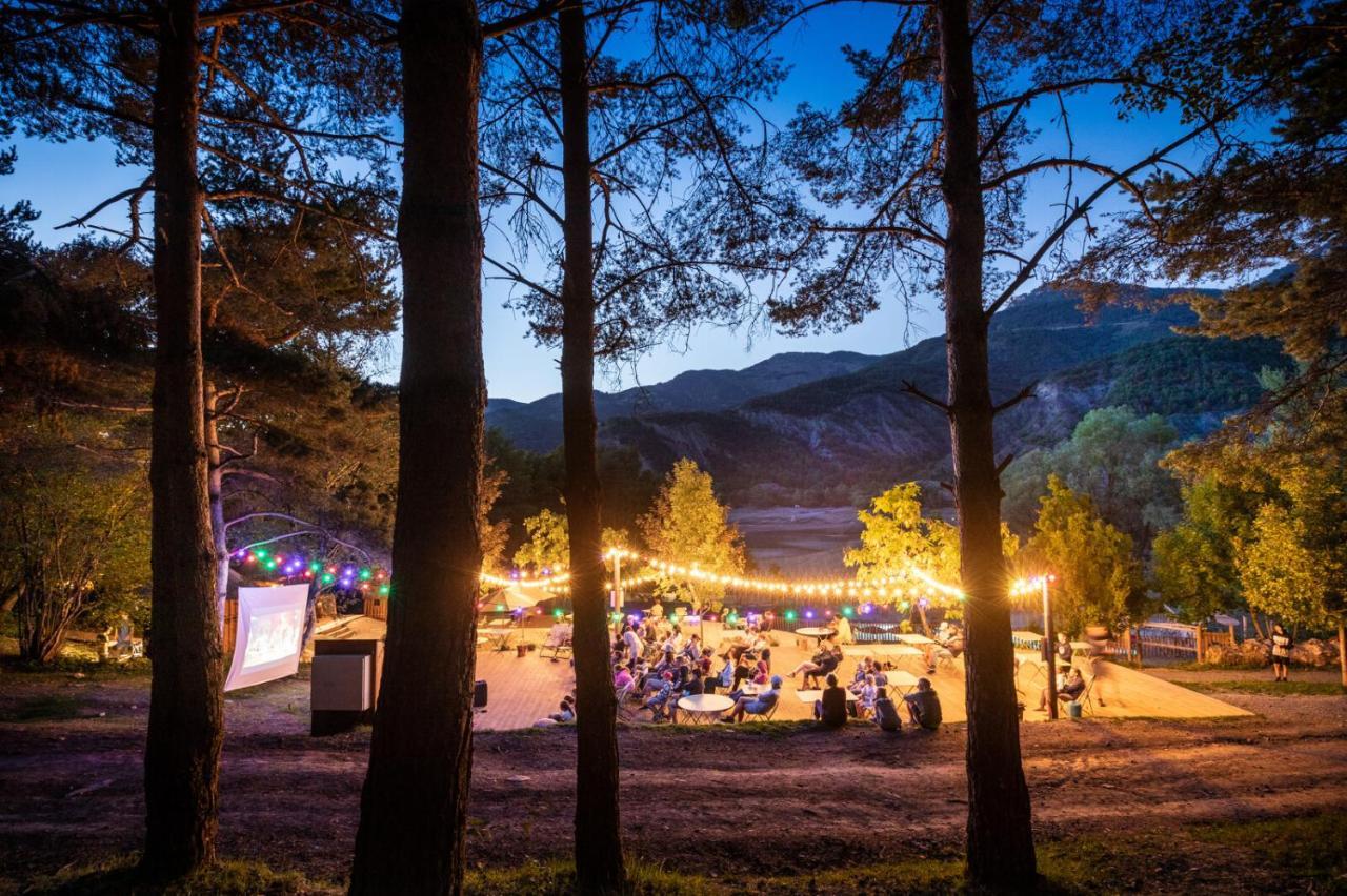 Huttopia De Serre-poncon Campsite